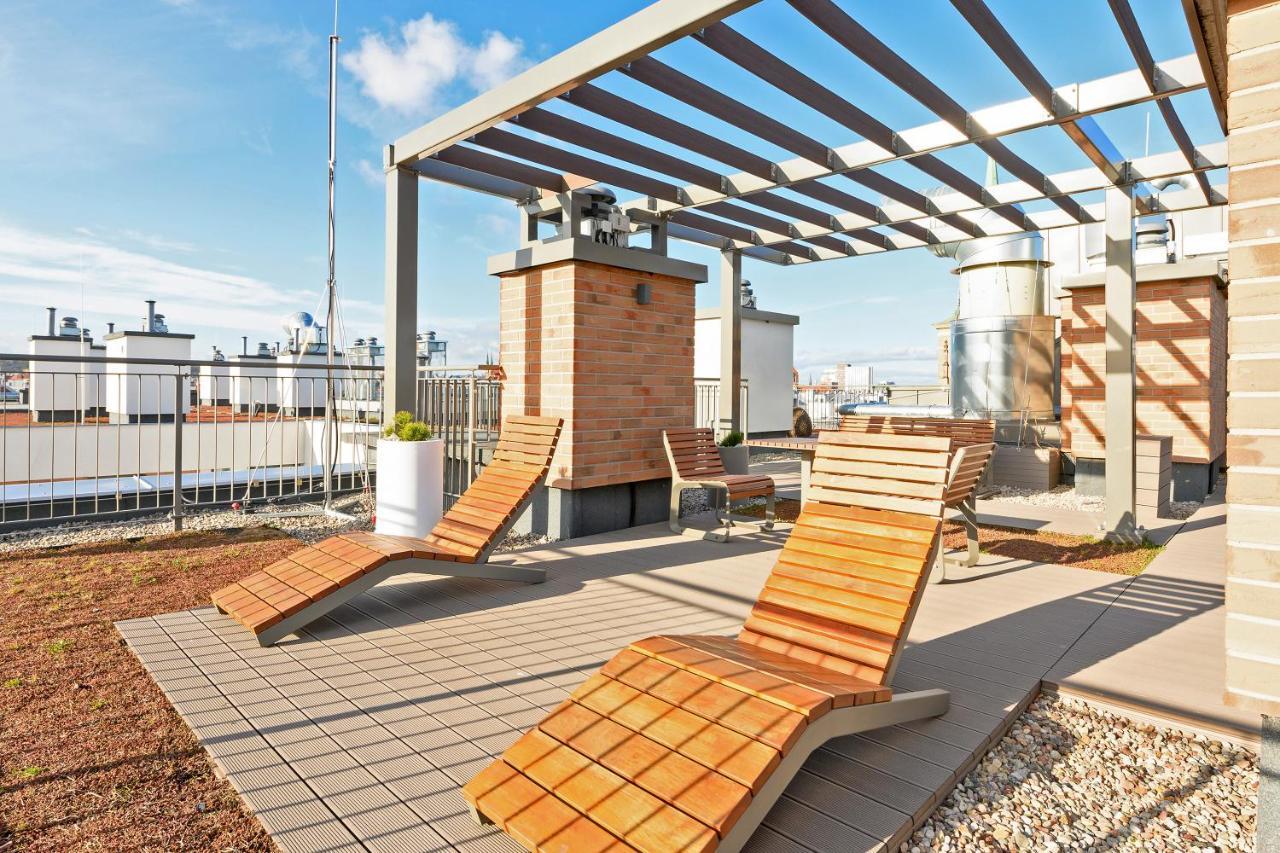 Long Gardens Triapart Apartamento